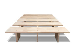 Cama japonesa de madera maciza Sumatra, sin barniz y fabricada en hevea sostenible. Ideal para futones o colchones. Diseño minimalista y ecológico.