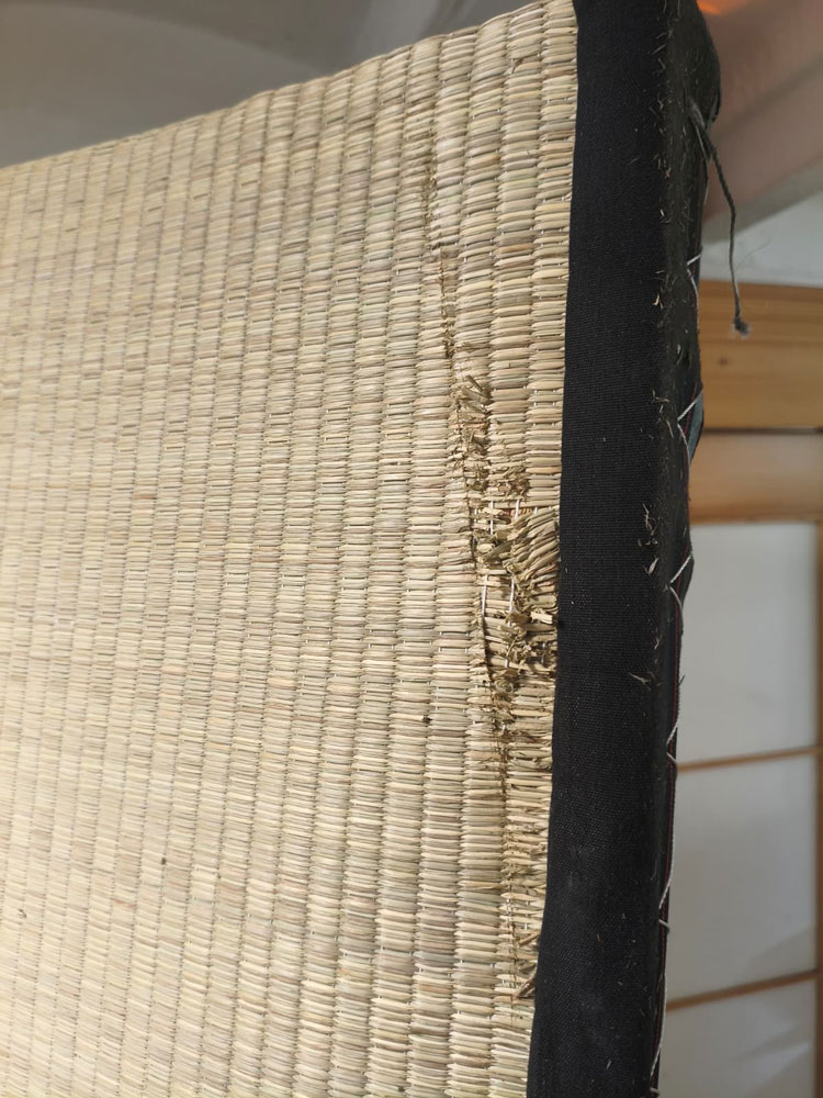 SOLO 1 UNIDAD - Tatami 70x200 OUTLET NUEVO. Producto con golpe de transporte, raspado y arqueado. - Imagen 3